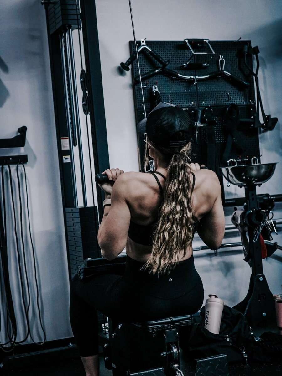 Grinding through a seated cable row